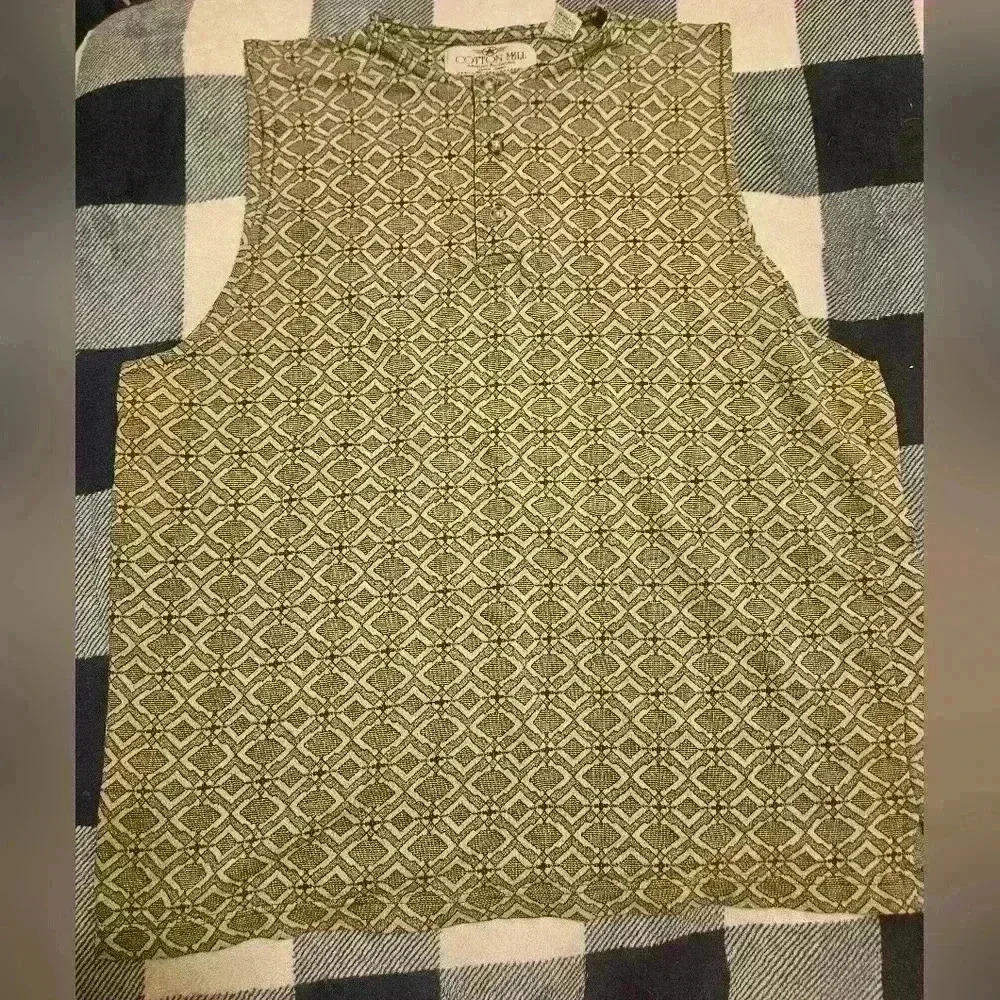 Cotton Mill Mens Beige And Black Design Sleeveless Top Size Medium